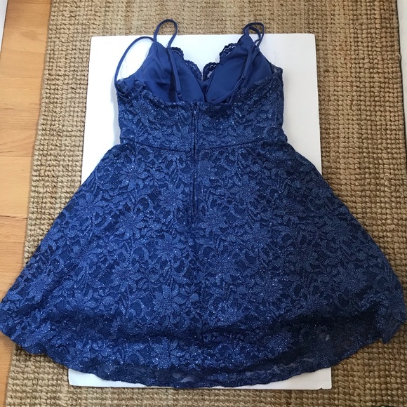 👗Party dress 🎈 - Picture 2 of 6